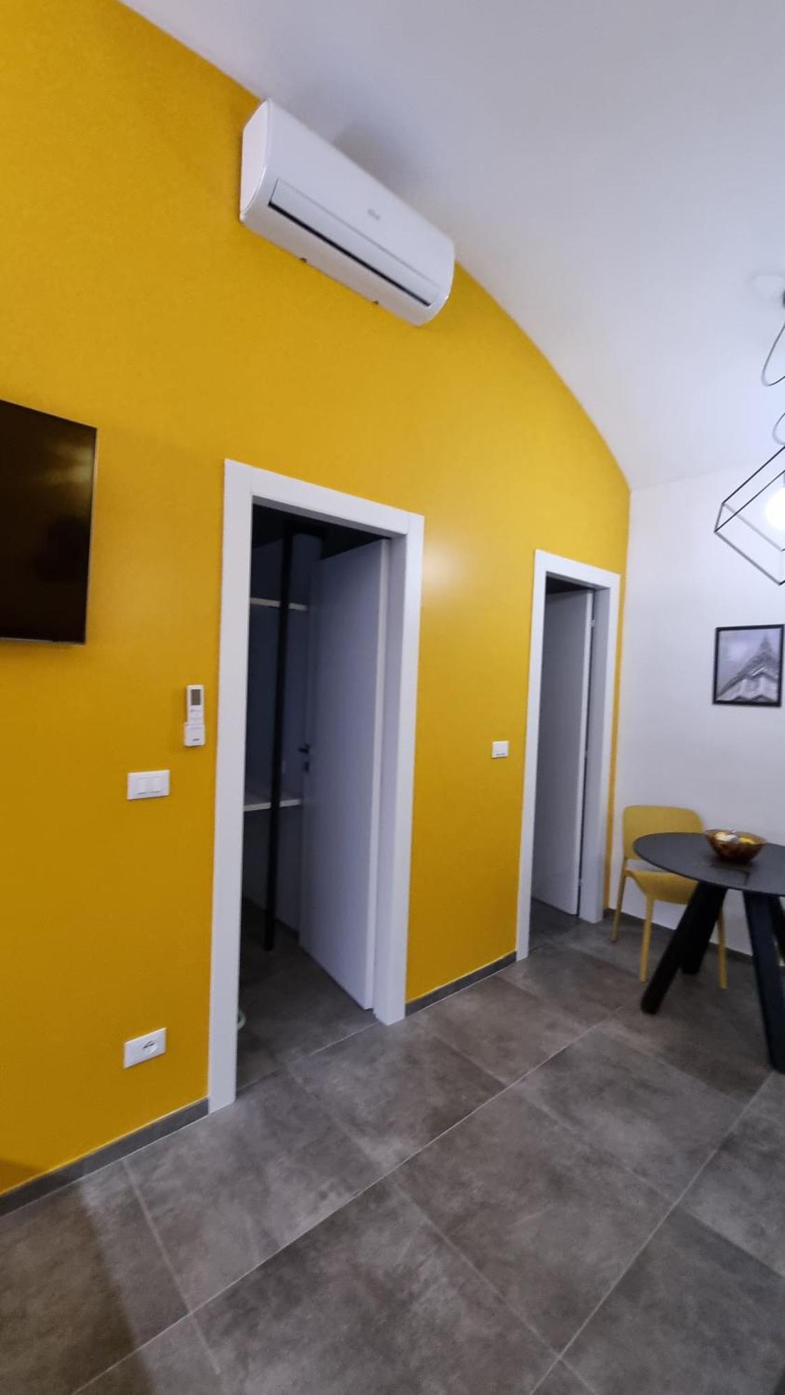 Apartment Casa Miro By Happyhostorino *